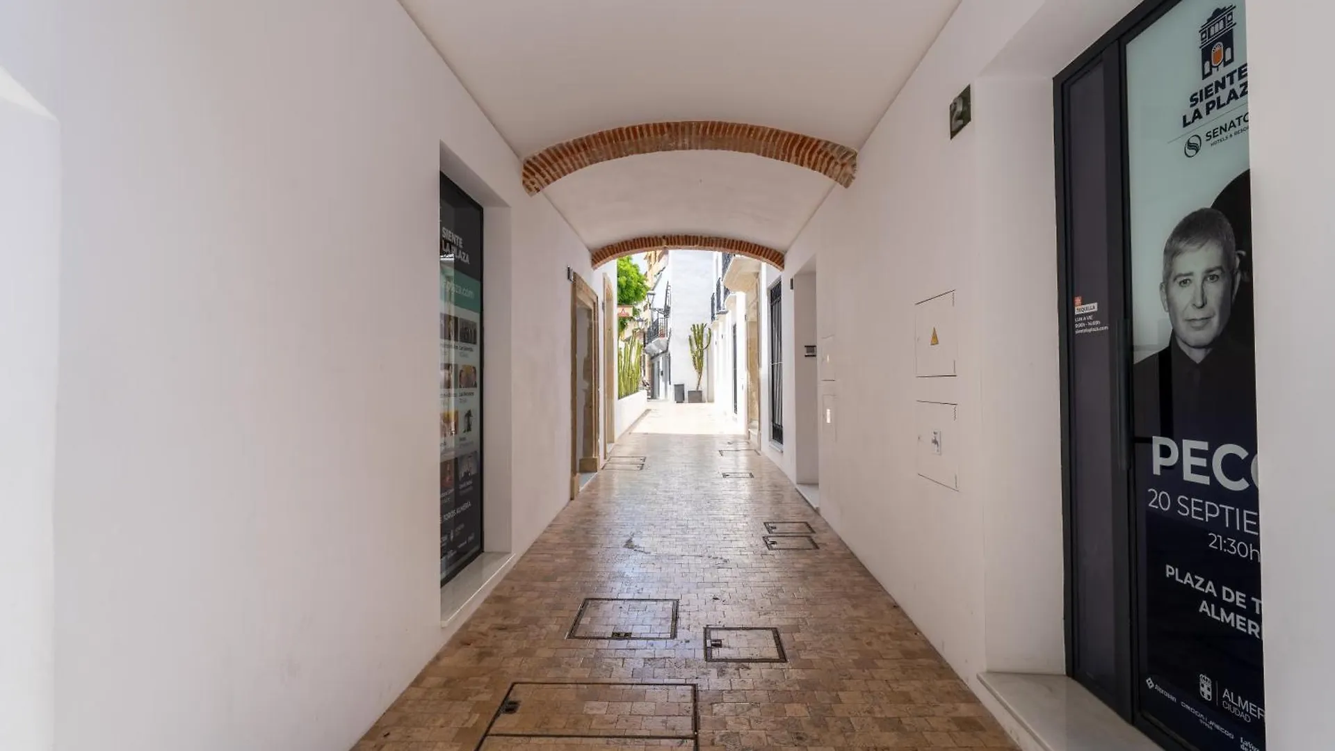 Moott Homes Suites Arco De Braulio 2A Almería 0*,  España