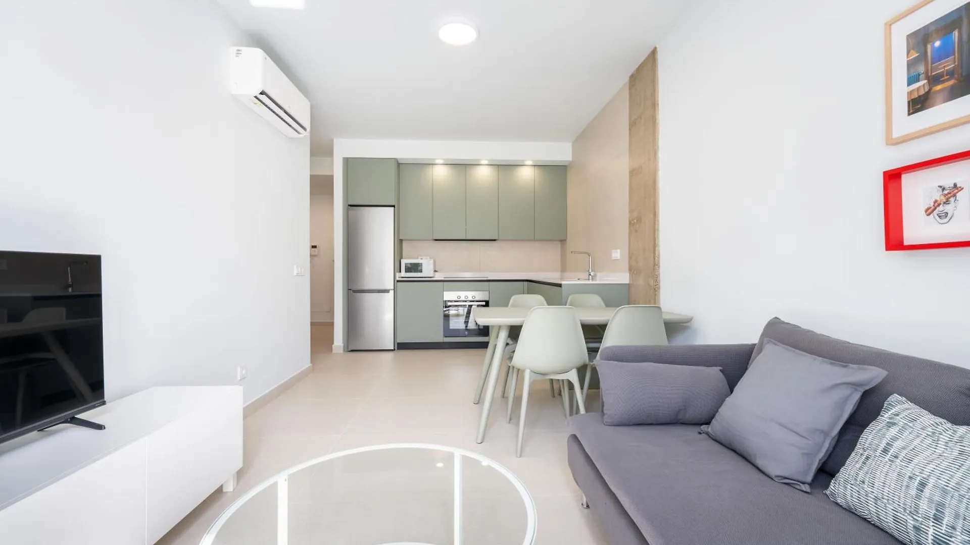 Moott Homes Suites Arco De Braulio 2A Almería
